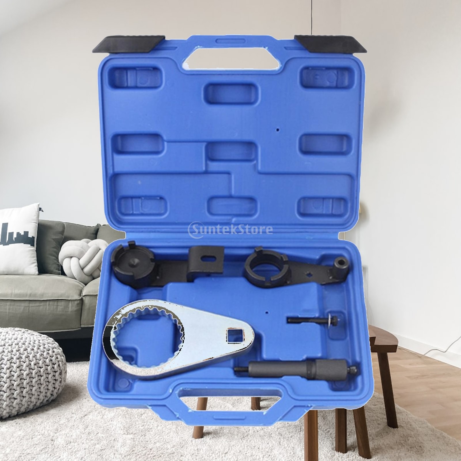 Mechanical Tools In Workshop - Set di Attrezzi per Bloccaggio Albero