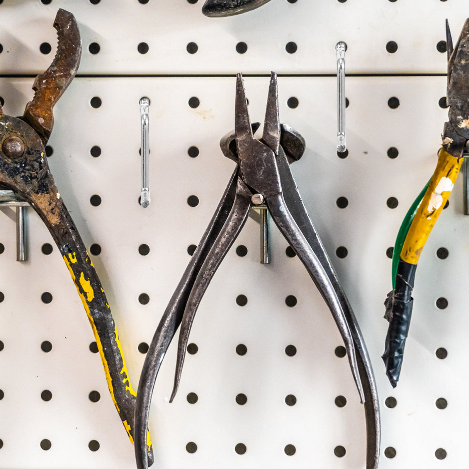 Workshop Tools Kit - Kit di 80 Ganci e Contenitori